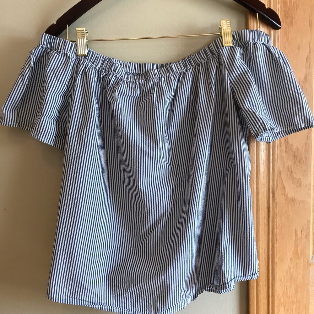 Abercrombie Off the Shoulder Top